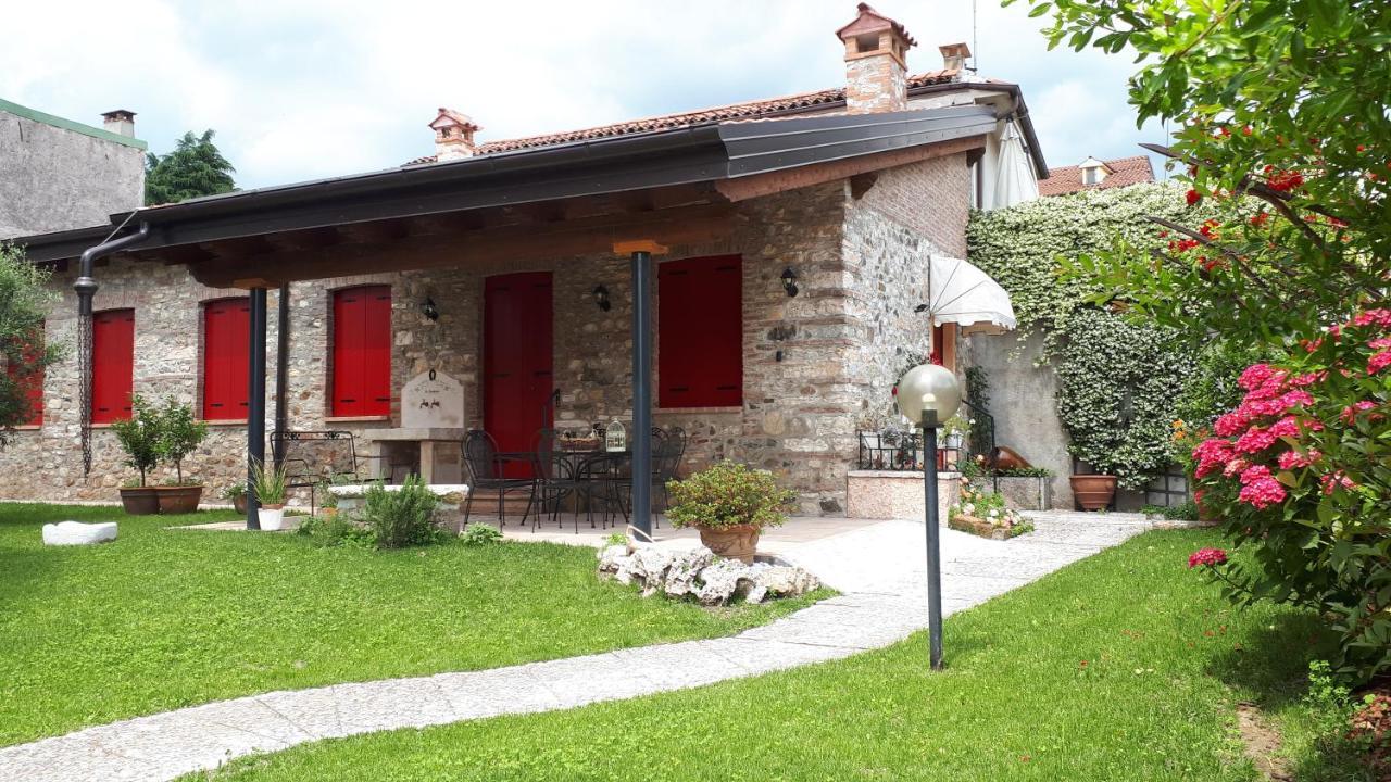 Le Scuderie Di S.Bakhita Villa Скио Екстериор снимка